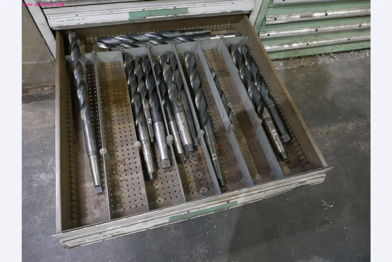 CNC turning and milling machines-4