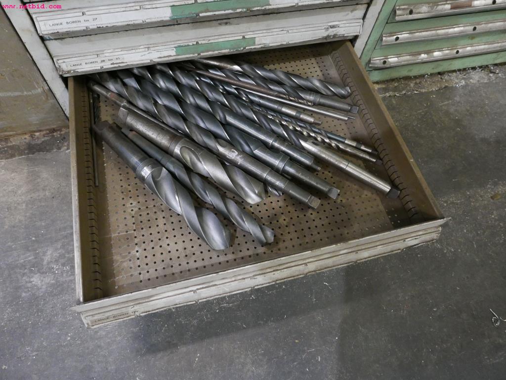 CNC turning and milling machines-5