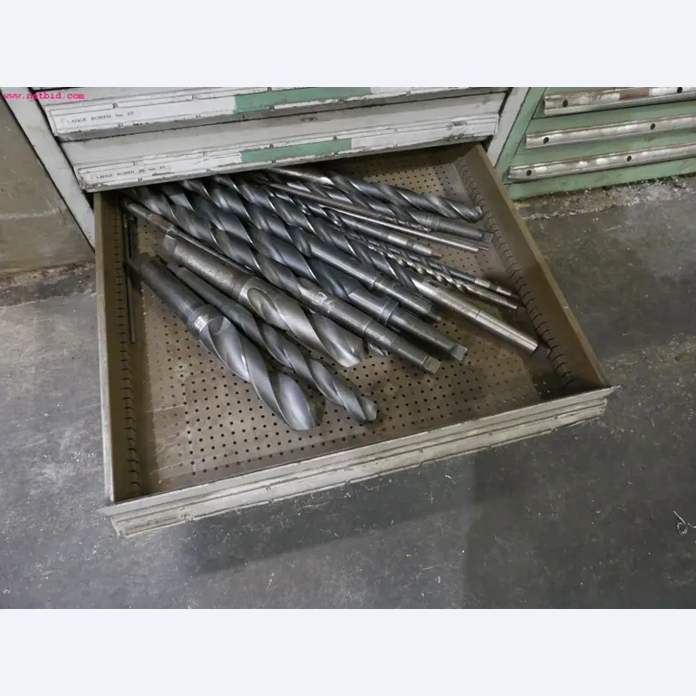CNC turning and milling machines-5
