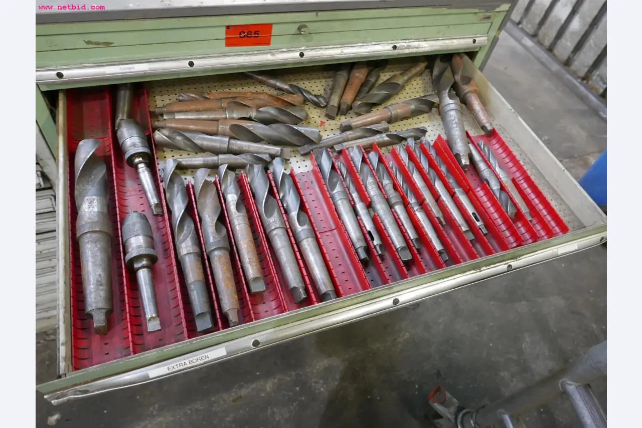 CNC turning and milling machines-7