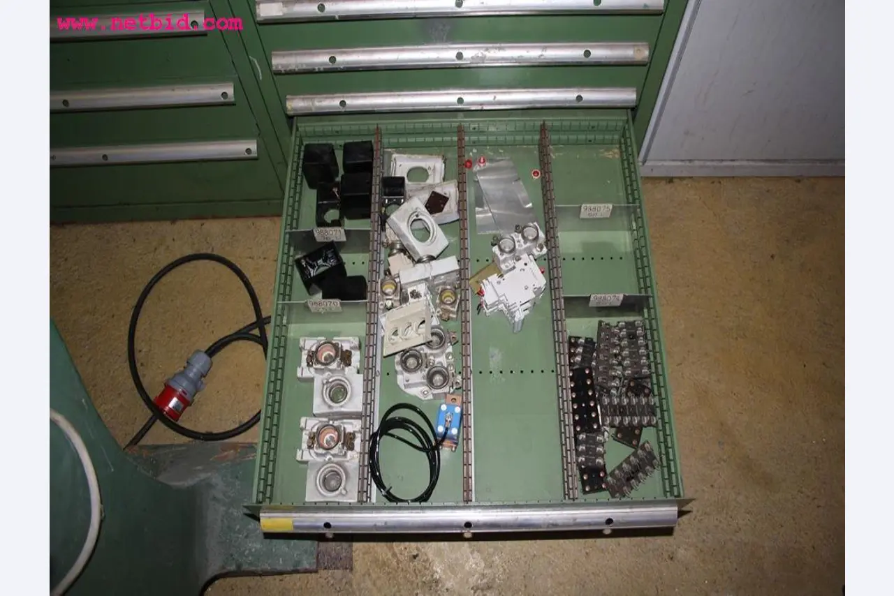 discharged and well-maintained machines and equipment<br>-10