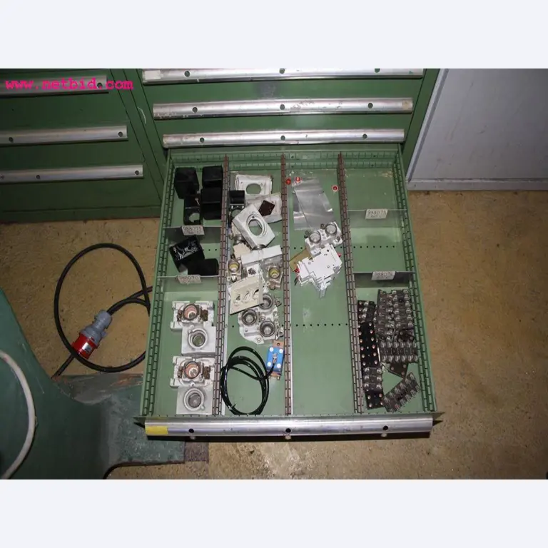 discharged and well-maintained machines and equipment<br>-10