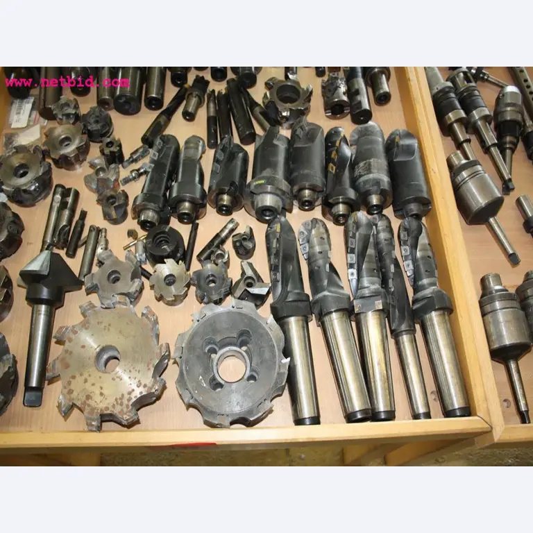 well-maintained machines from a workshop liquidation<br> -3
