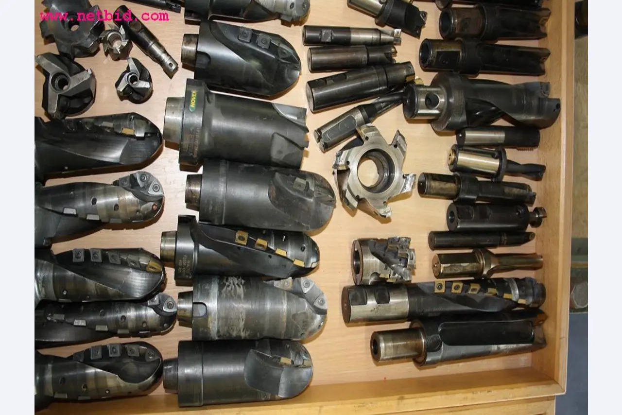 well-maintained machines from a workshop liquidation<br> -5