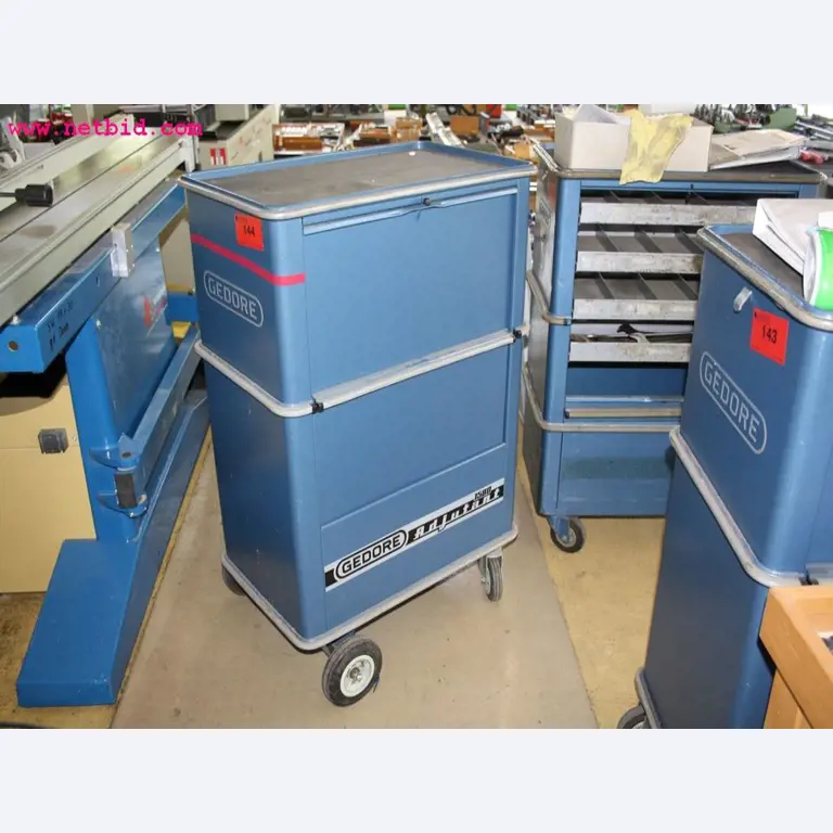 well-maintained machines from a workshop liquidation<br> -2