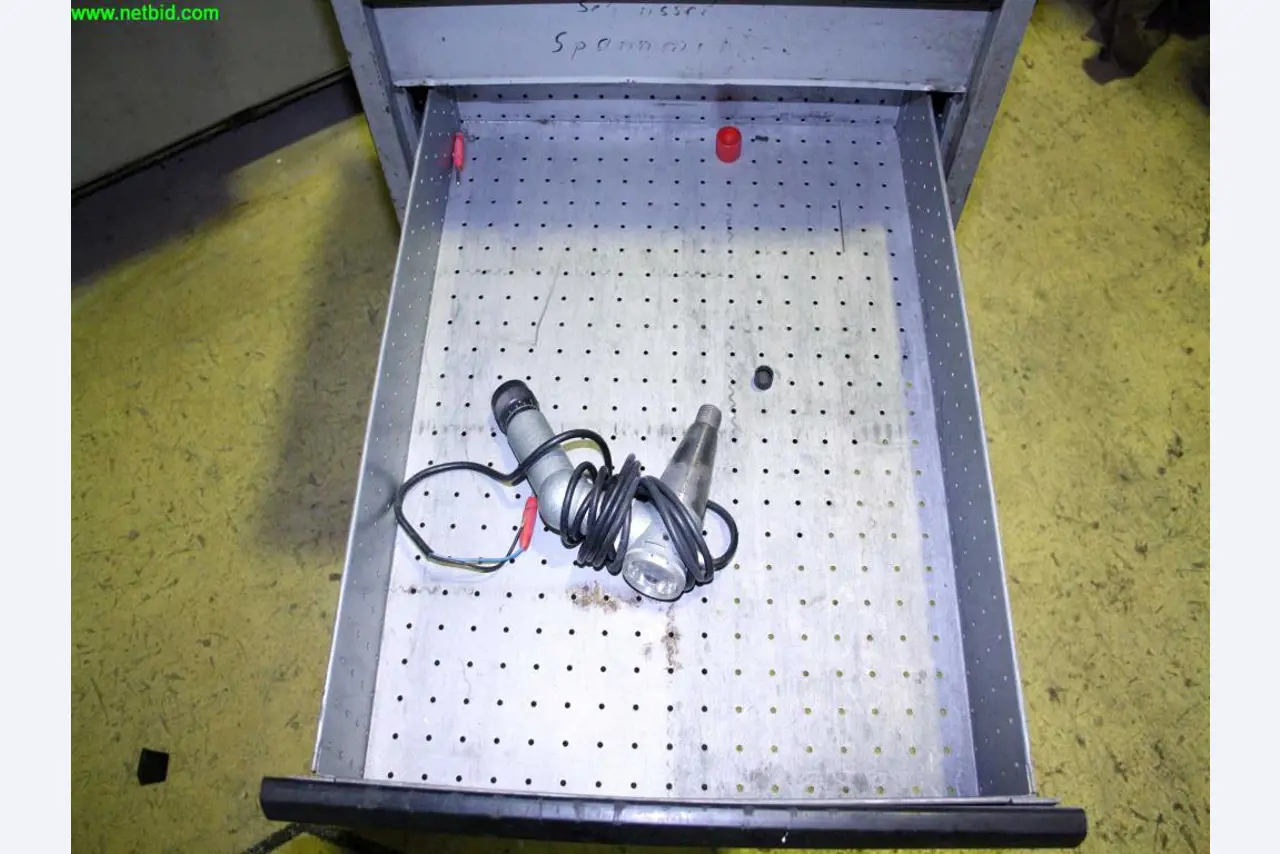 well-maintained machines from a workshop liquidation<br> -7