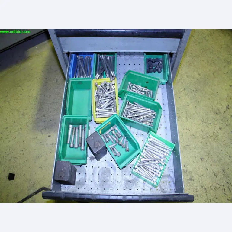 well-maintained machines from a workshop liquidation<br> -8