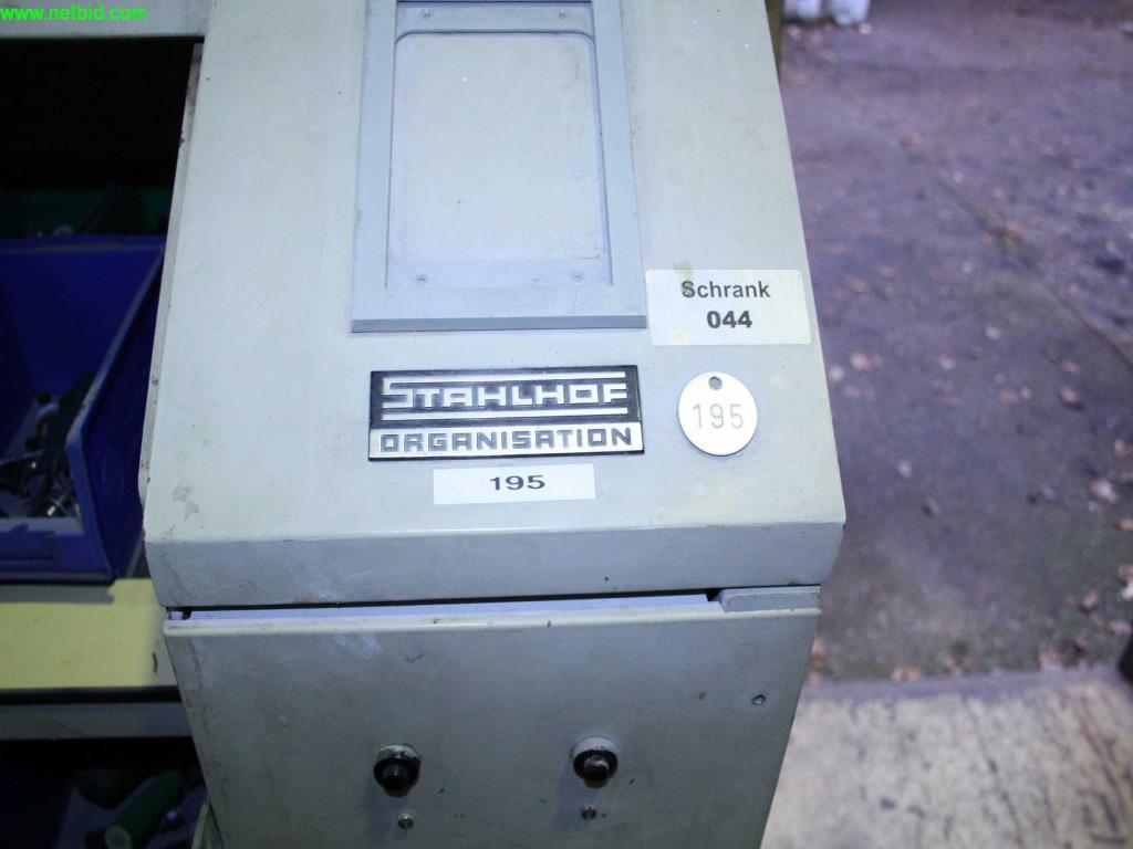 
Máquinas bem conservadas a partir de uma resolução de oficina<br>-4