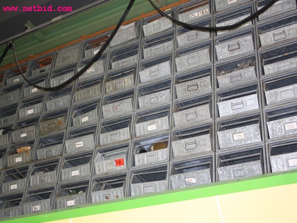 
Máquinas bem conservadas a partir de uma resolução de oficina<br>-2