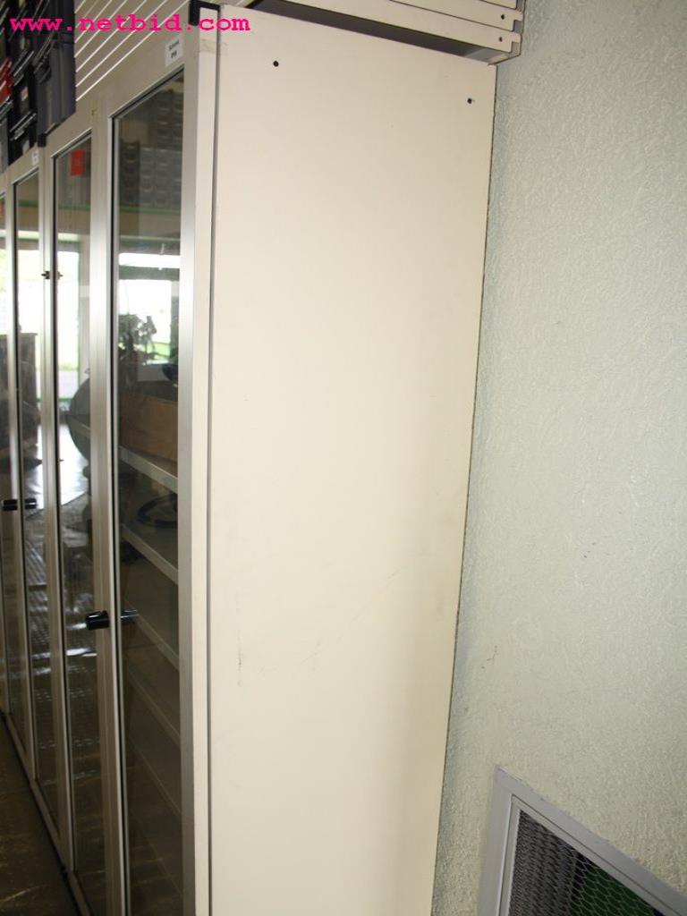 
Máquinas bem conservadas a partir de uma resolução de oficina<br>-2