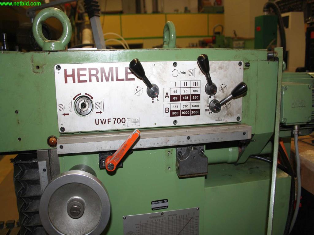 
Máquinas bem conservadas a partir de uma resolução de oficina<br>-6