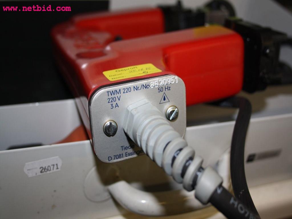 
Máquinas bem conservadas a partir de uma resolução de oficina<br>-4