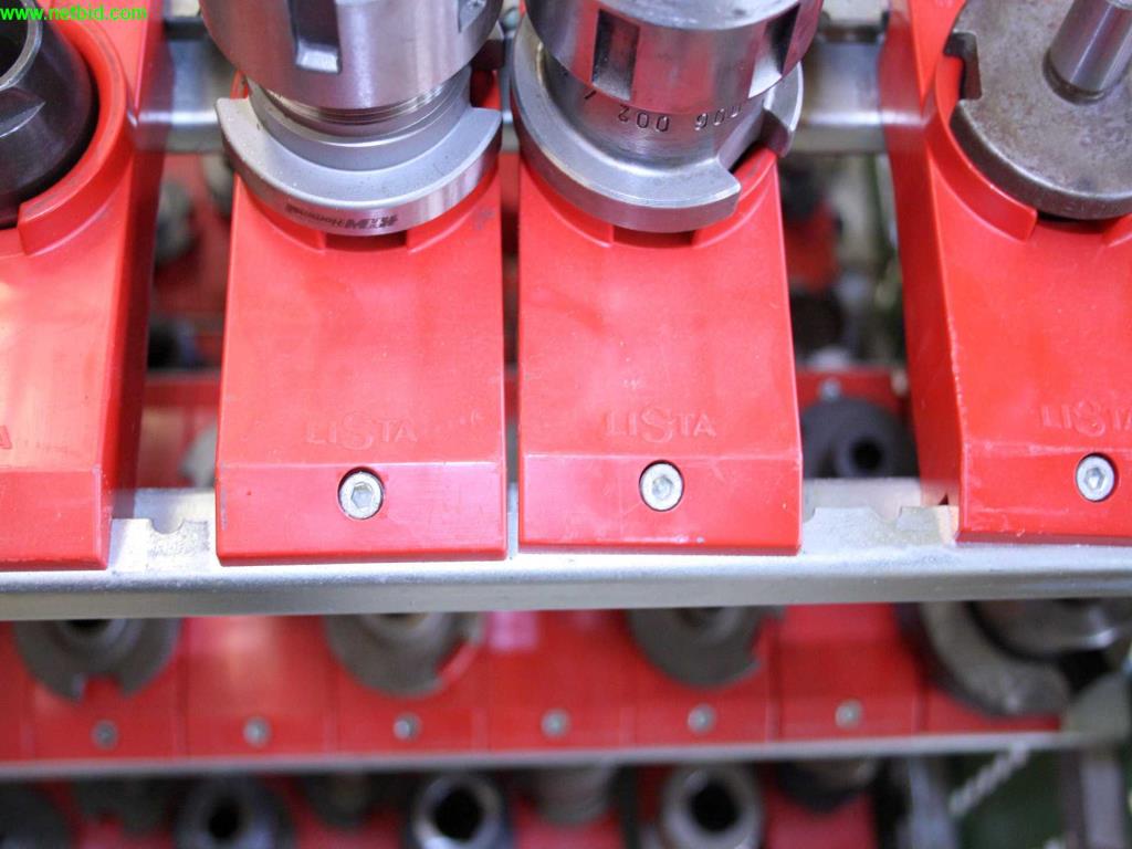 
Máquinas bem conservadas a partir de uma resolução de oficina<br>-5