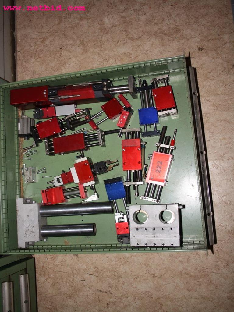 
Máquinas bem conservadas a partir de uma resolução de oficina<br>-1