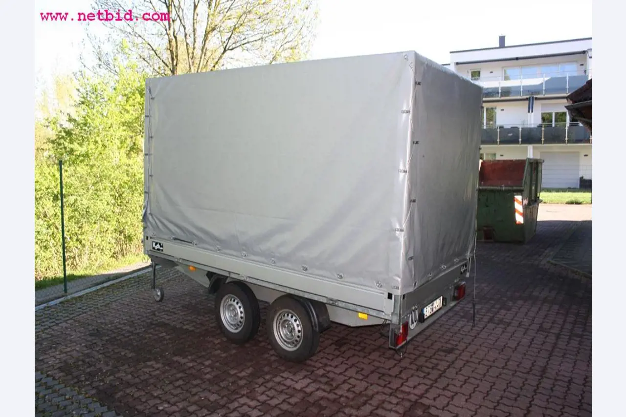 Maschinen und Zubehör aus einer Betriebsauflösung<br>-4