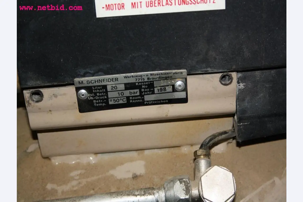 well-maintained machines from a workshop liquidation<br> -4