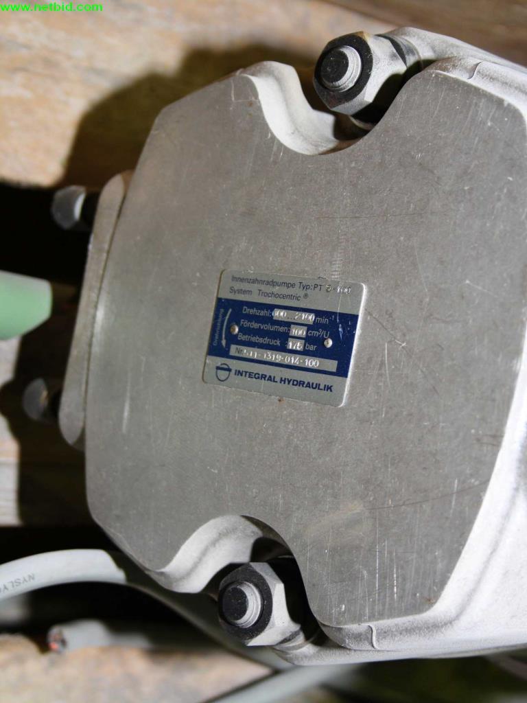 well-maintained machines from a workshop liquidation<br> -4