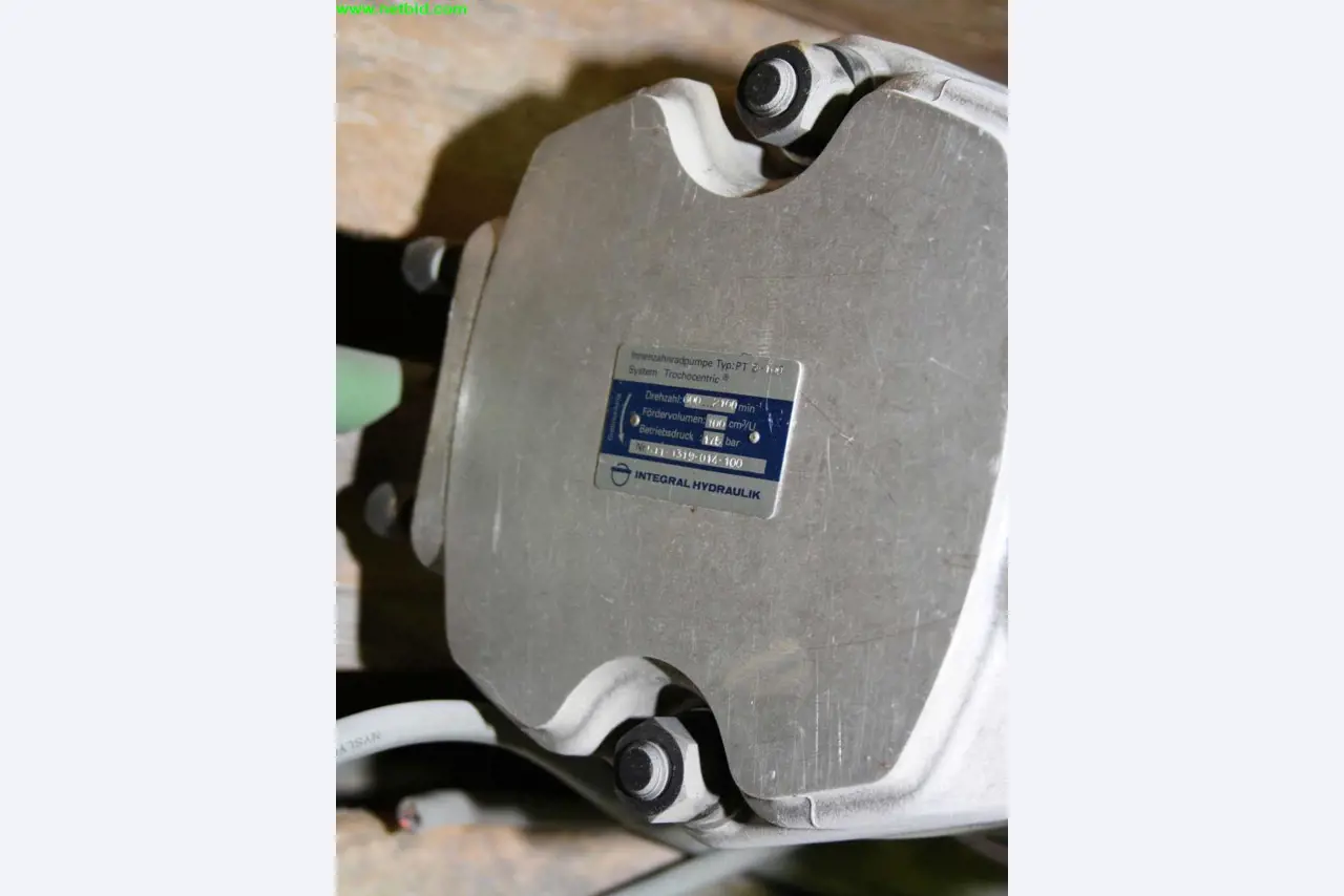 well-maintained machines from a workshop liquidation<br> -4