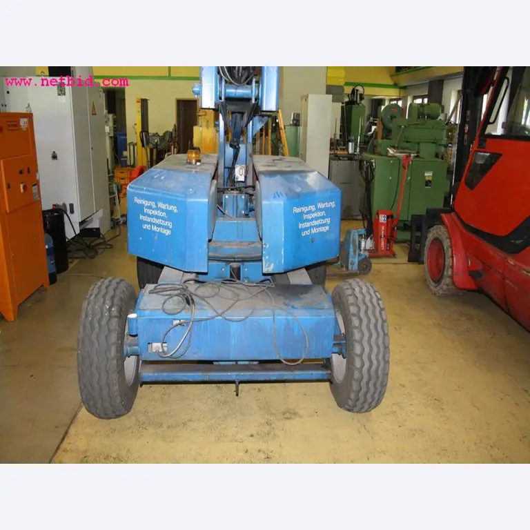 Machines et accessoires provenant de la liquidation d'une entreprise<br>.-2