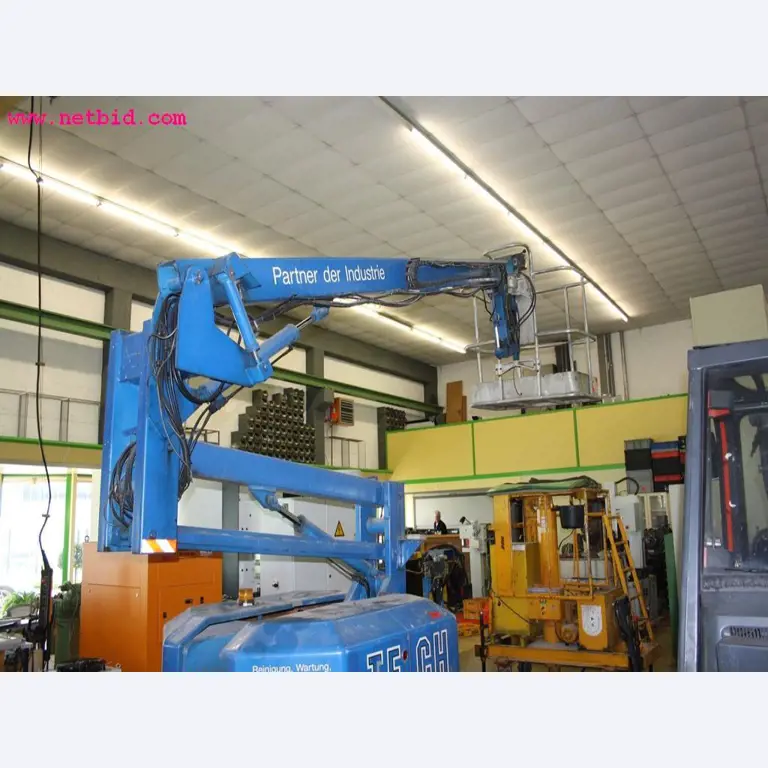 Machines et accessoires provenant de la liquidation d'une entreprise<br>.-5