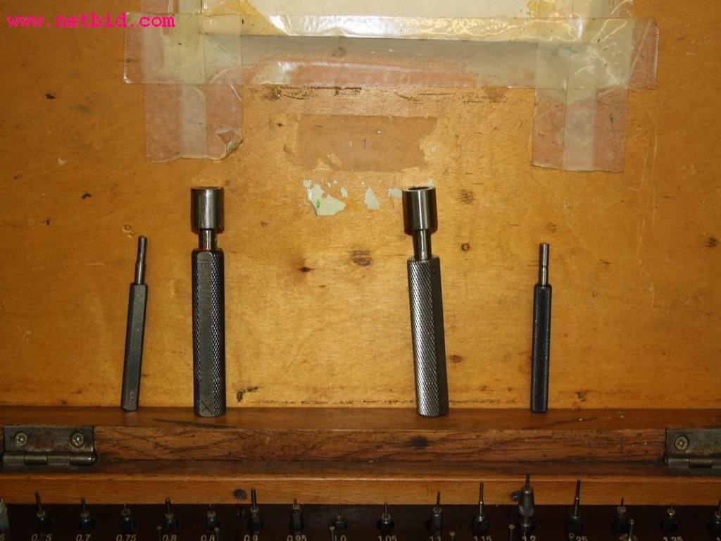 well-maintained machines from a workshop liquidation<br> -2