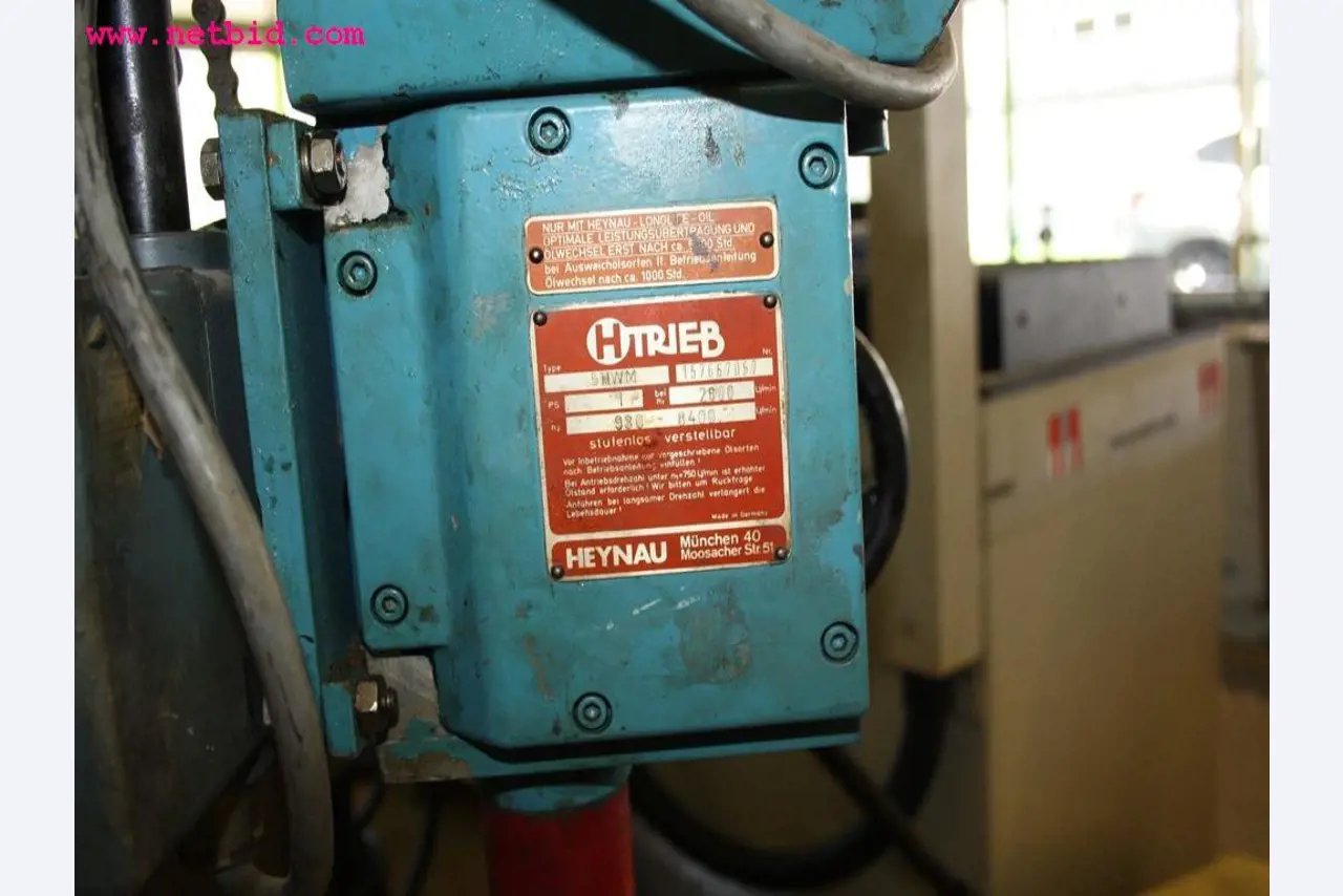 well-maintained machines from a workshop liquidation<br> -3