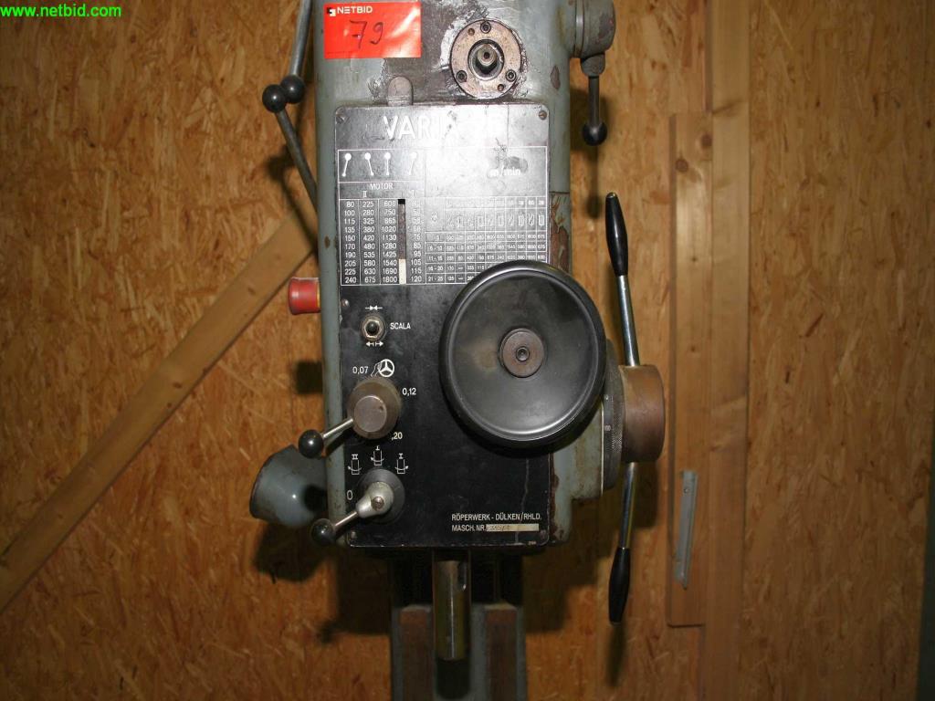 
Máquinas bem conservadas a partir de uma resolução de oficina<br>-7