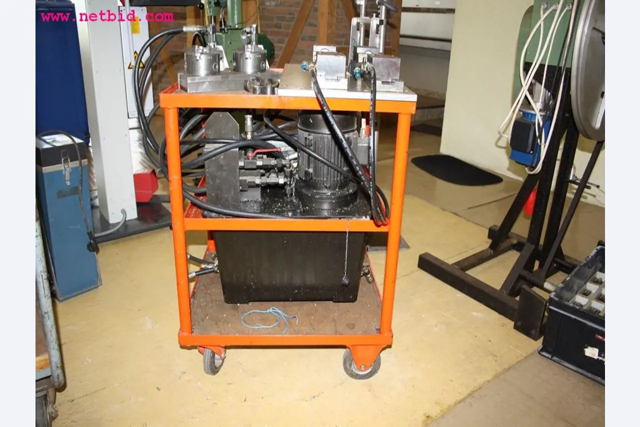 well-maintained machines from a workshop liquidation<br> -1