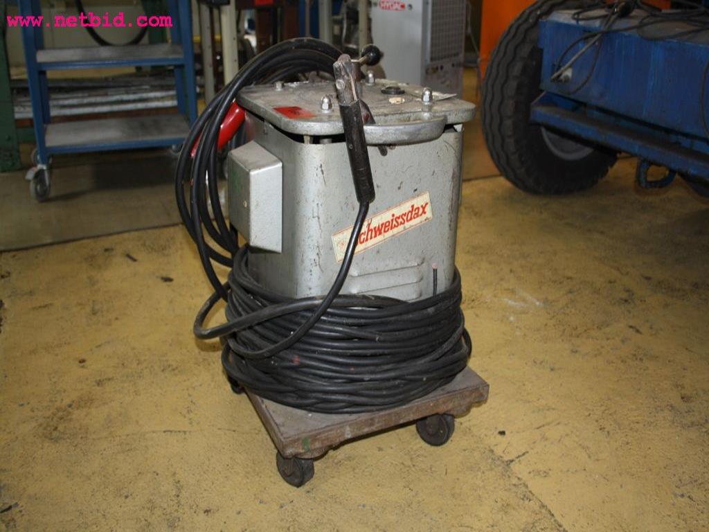 
machines bien entretenues provenant de la liquidation d'un atelier<br>.-2