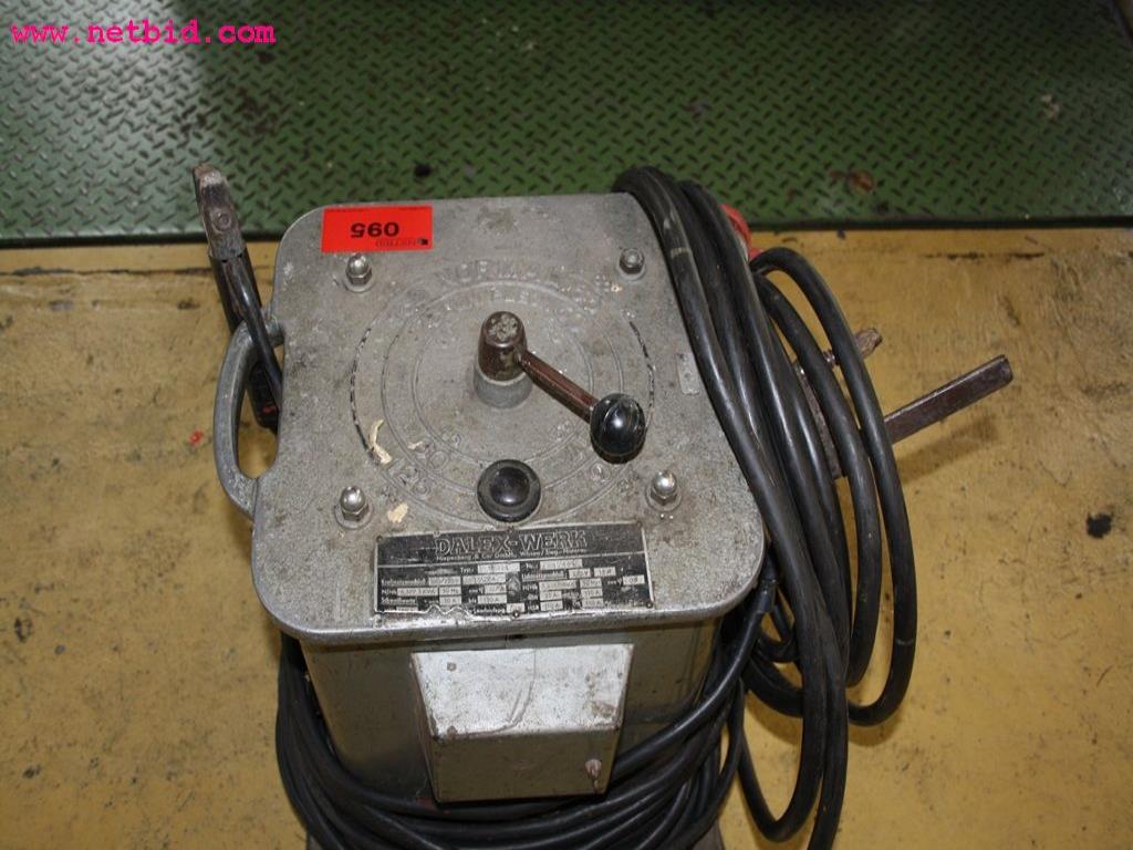 
machines bien entretenues provenant de la liquidation d'un atelier<br>.-4