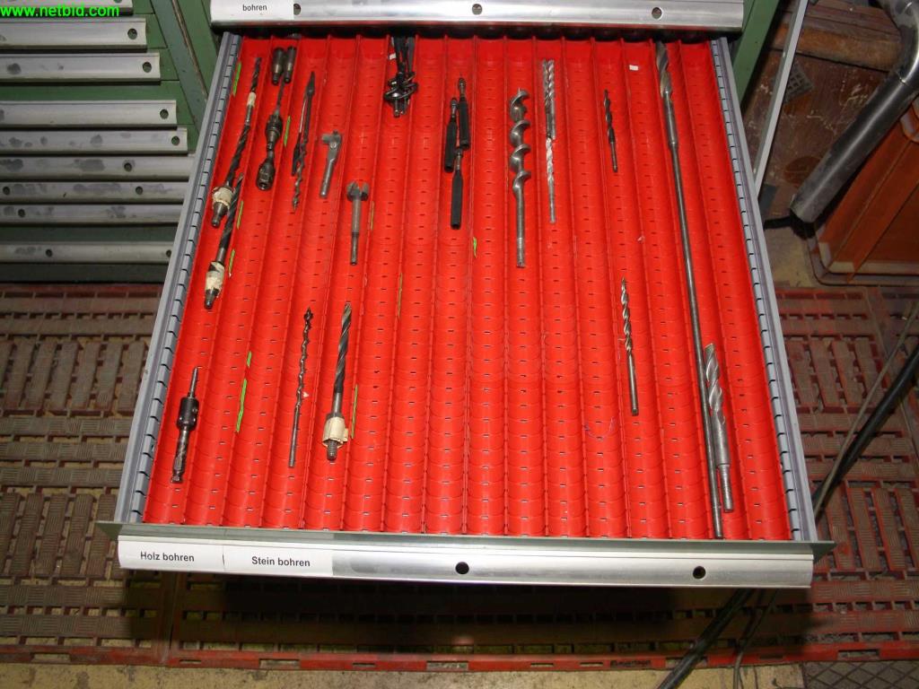 
machines bien entretenues provenant de la liquidation d'un atelier<br>.-11