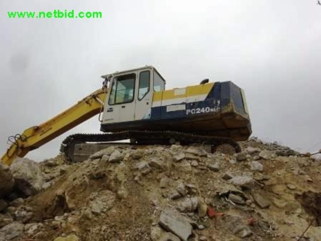 Construction Vehicles, Crawler, Wheel Loader<br><font size="2"> In collaboration with Gläsener + Schmidt GmbH
</font>
-5