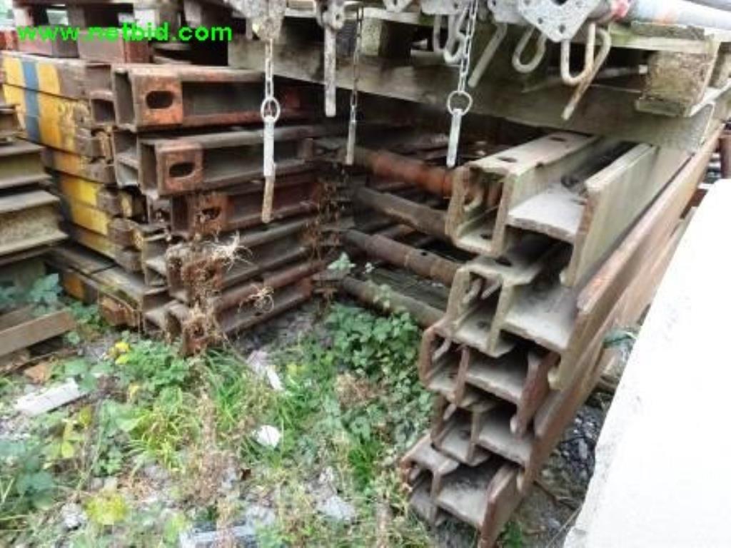 Veículos de construção, escavadoras de lagartas, carregadoras de rodas<br><font size="2"> Em cooperação com a Gläsener + Schmidt GmbH
</font>

-2