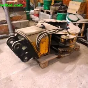 Mušlový hydraulický drapák