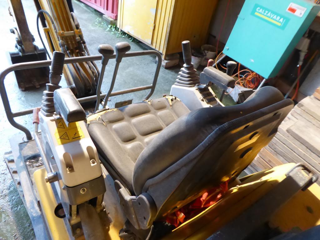 Veículos de construção, escavadoras de lagartas, carregadoras de rodas<br><font size="2"> Em cooperação com a Gläsener + Schmidt GmbH
</font>

-9