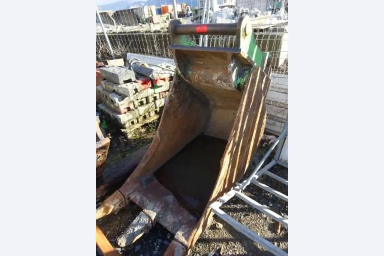 Construction Vehicles, Crawler, Wheel Loader<br><font size="2"> In collaboration with Gläsener + Schmidt GmbH
</font>-1