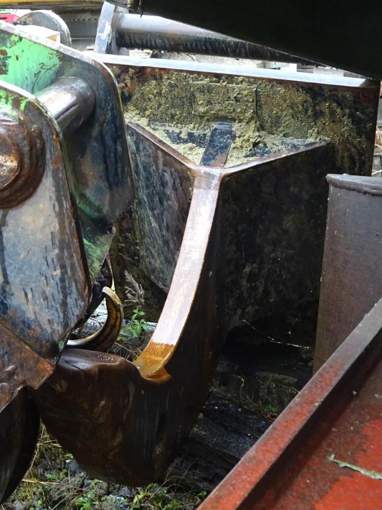 Veículos de construção, escavadoras de lagartas, carregadoras de rodas<br><font size="2"> Em cooperação com a Gläsener + Schmidt GmbH
</font>

-3