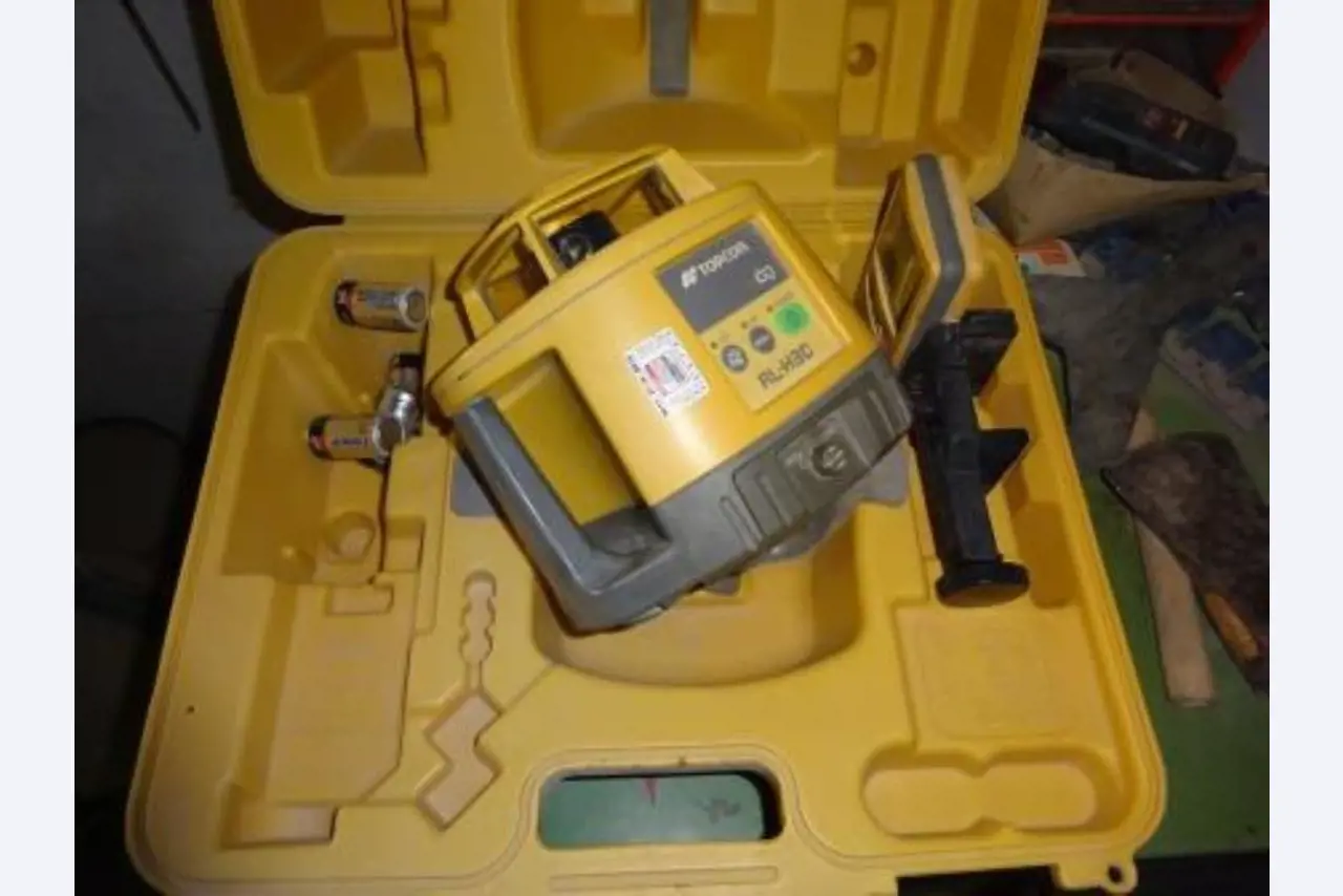 Construction Vehicles, Crawler, Wheel Loader<br><font size="2"> In collaboration with Gläsener + Schmidt GmbH
</font>-1