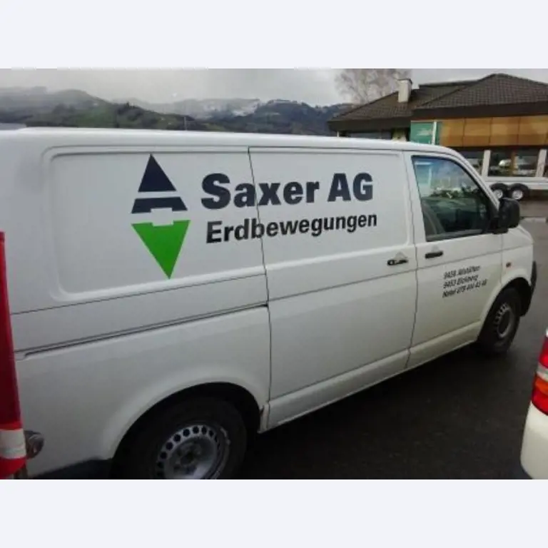 Baufahrzeuge, Raupenbagger, Radlader<br><font size="2"> In Zusammenarbeit mit Gläsener + Schmidt GmbH
</font>
-4