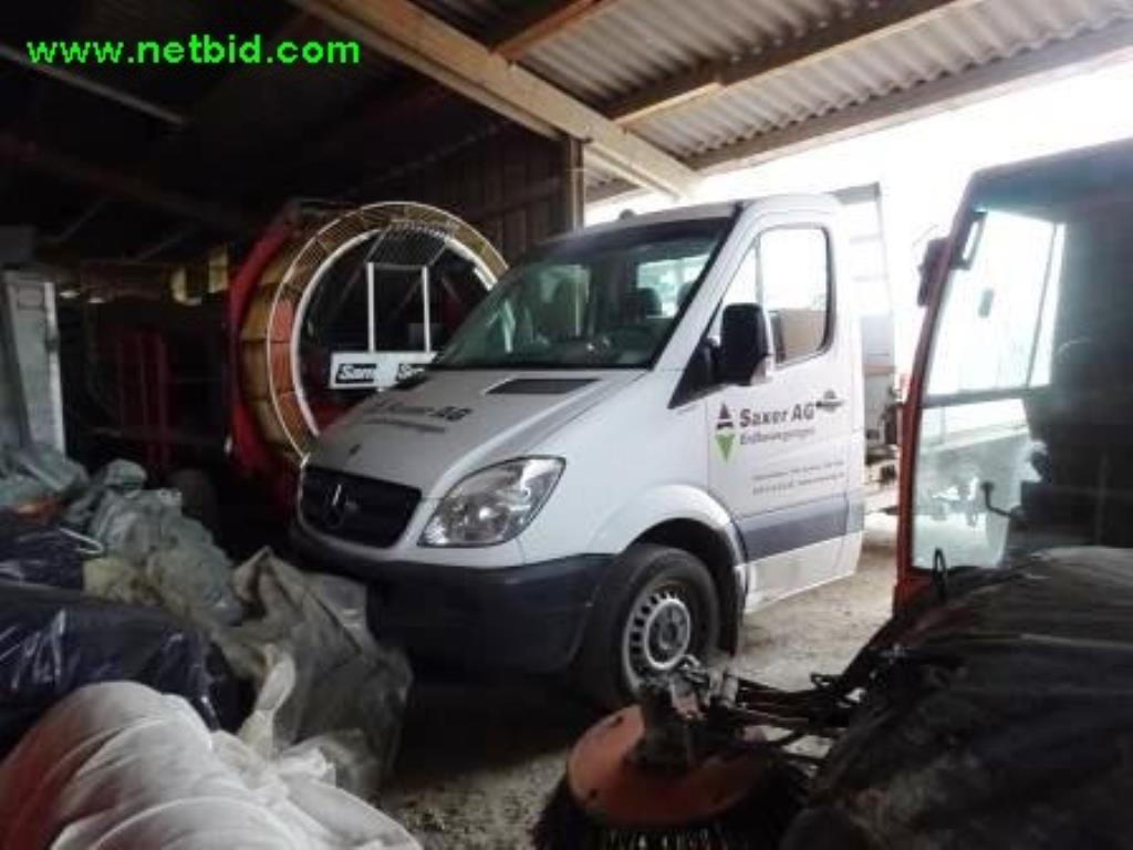 Baufahrzeuge, Raupenbagger, Radlader<br><font size="2"> In Zusammenarbeit mit Gläsener + Schmidt GmbH
</font>

-3