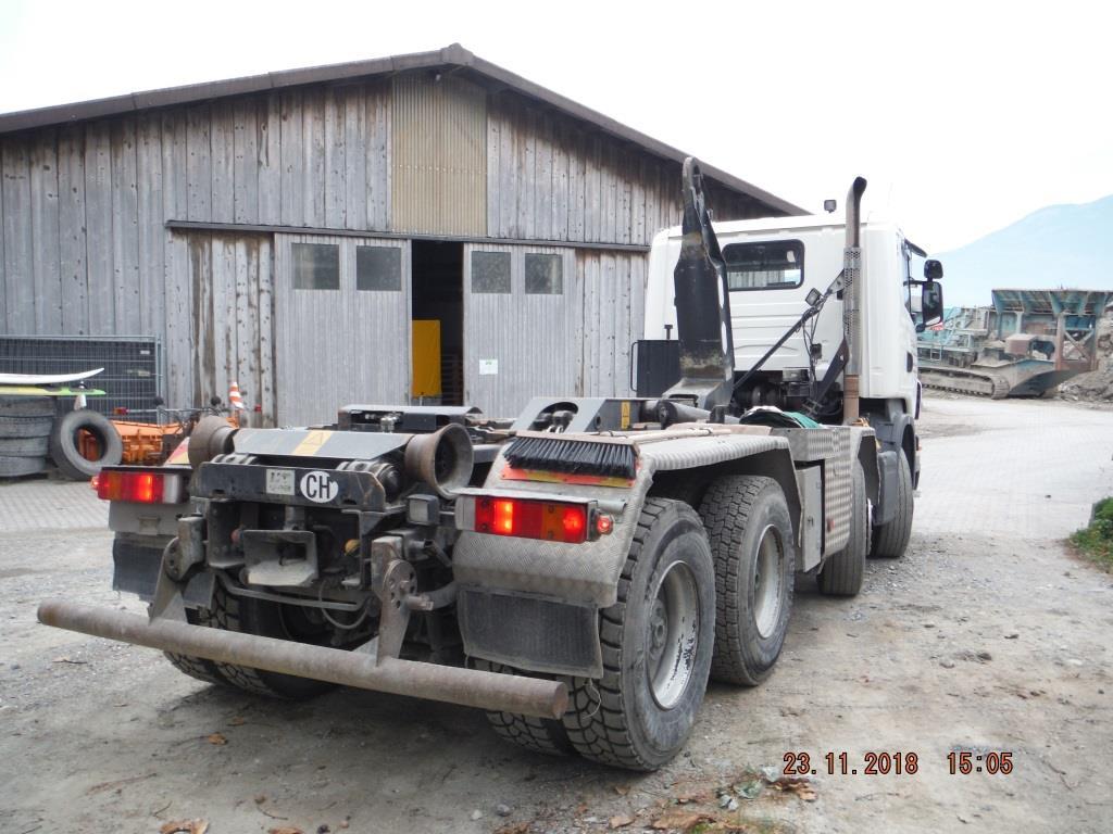 Baufahrzeuge, Raupenbagger, Radlader<br><font size="2"> In Zusammenarbeit mit Gläsener + Schmidt GmbH
</font>

-4