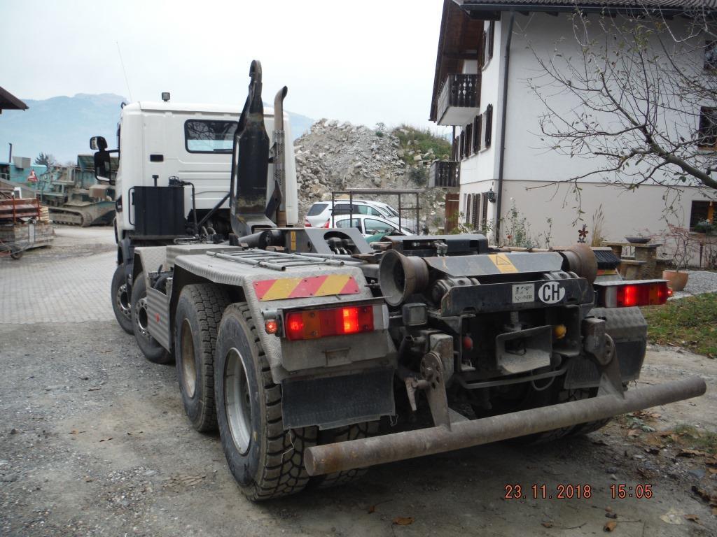 Baufahrzeuge, Raupenbagger, Radlader<br><font size="2"> In Zusammenarbeit mit Gläsener + Schmidt GmbH
</font>

-5