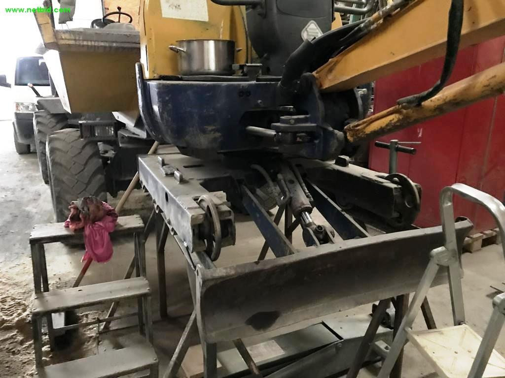 Véhicules de chantier, pelles sur chenilles, chargeuses sur pneus<br><font size="2"> En collaboration avec Gläsener + Schmidt GmbH
</font>

-2