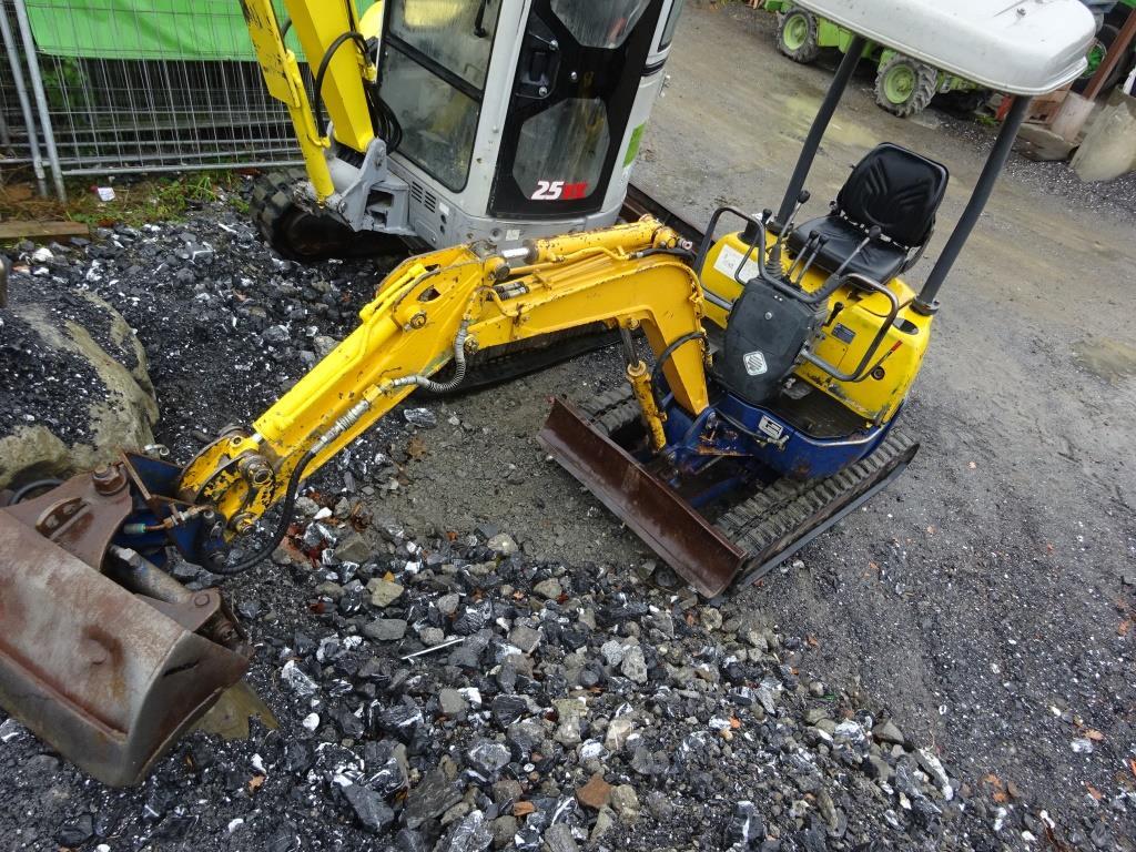 Véhicules de chantier, pelles sur chenilles, chargeuses sur pneus<br><font size="2"> En collaboration avec Gläsener + Schmidt GmbH
</font>

-5