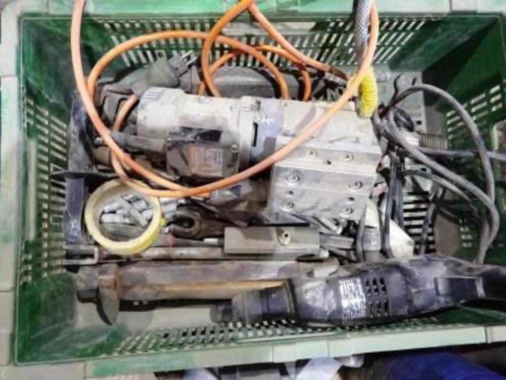 Baufahrzeuge, Raupenbagger, Radlader<br><font size="2"> In Zusammenarbeit mit Gläsener + Schmidt GmbH
</font>

-1