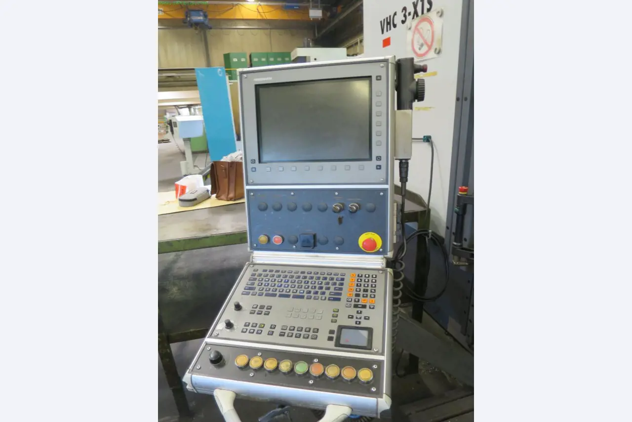 Máquinas-ferramentas e máquinas para trabalhar chapas metálicas<br> no domínio da engenharia mecânica e do fabrico por encomenda-6