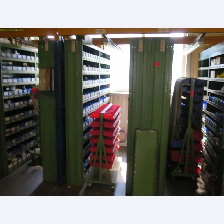 Máquinas-ferramentas e máquinas para trabalhar chapas metálicas<br> no domínio da engenharia mecânica e do fabrico por encomenda-1