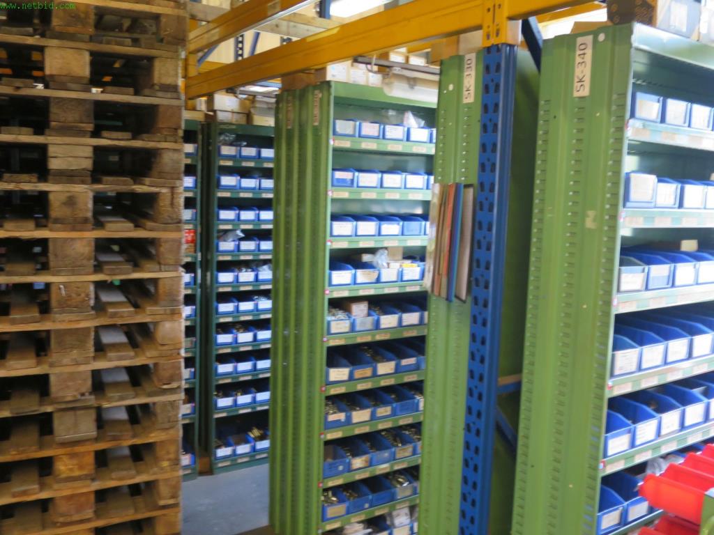 Werkzeug-&  Blechbearbeitungsmaschinen<br>aus dem Bereich Maschinenbau und<br>Lohnfertigung-2