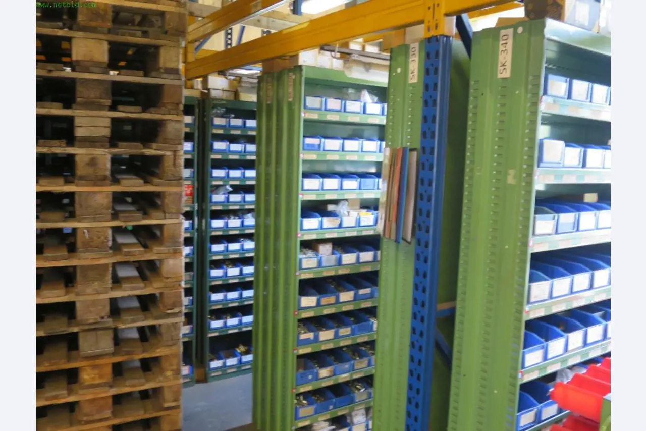 Máquinas-ferramentas e máquinas para trabalhar chapas metálicas<br> no domínio da engenharia mecânica e do fabrico por encomenda-2