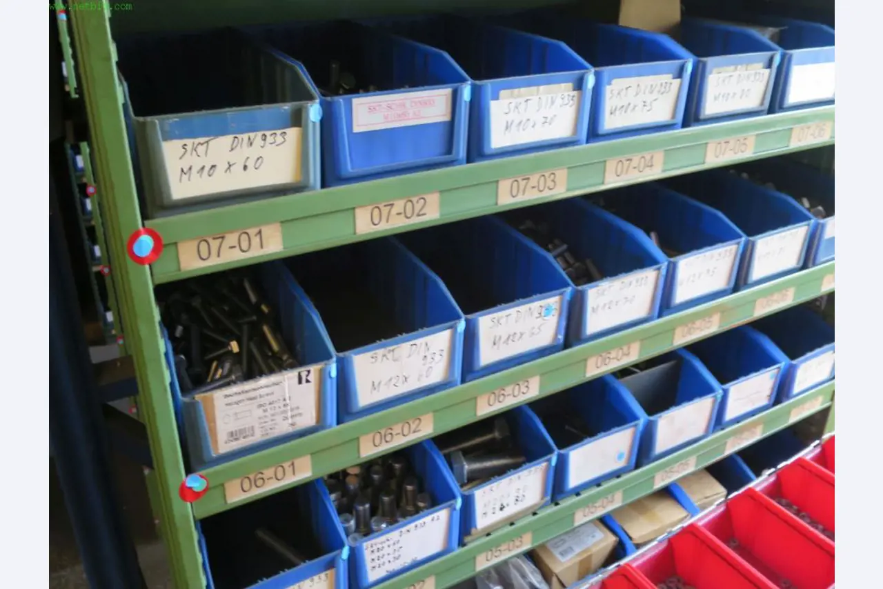 Máquinas-ferramentas e máquinas para trabalhar chapas metálicas<br> no domínio da engenharia mecânica e do fabrico por encomenda-5